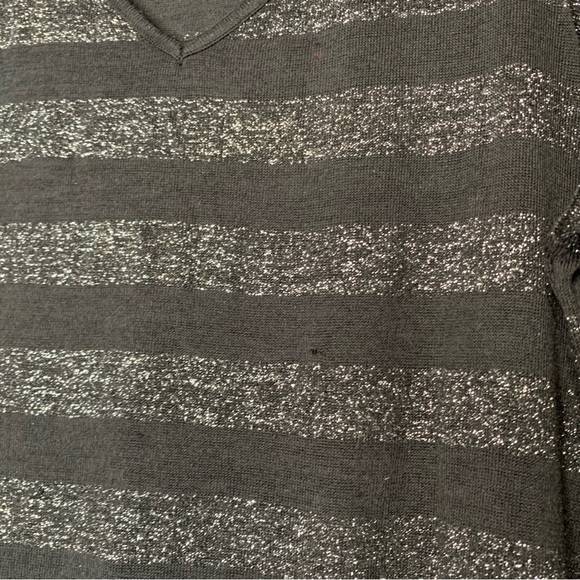 Lane Bryant black & silver metallic stripe v-neck 3/4 sleeve sweater. Size 22/24 - Picture 10 of 10